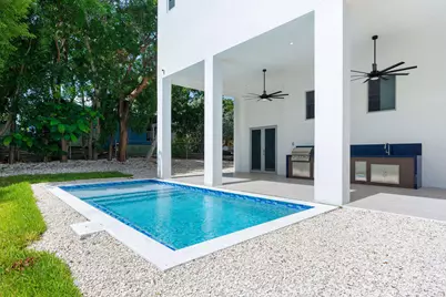 365 Buttonwood Shores Drive, Key Largo, FL 33037 - Photo 5