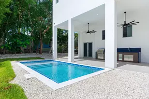365 Buttonwood Shores Dr, Key Largo, FL 33037 - Photo 5