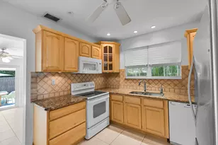 1708 South St, Key West, FL 33040 - Photo 15
