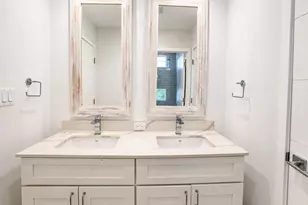 273 W Seaview Dr, Duck Key, FL 33050 - Photo 27