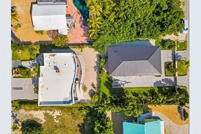 273 W Seaview Drive, Duck Key, FL 33050 - Photo 21