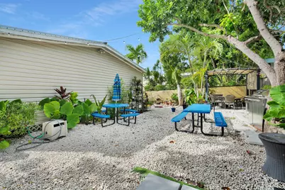 915 Plantation Road, Key Largo, FL 33037 - Photo 39