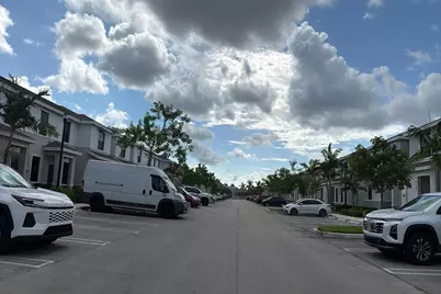 410 NE 12th Street, Florida City, FL 33034 - Photo 5