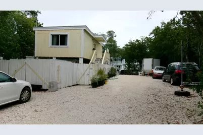 956 Shaw Drive, Key Largo, FL 33037 - Photo 1