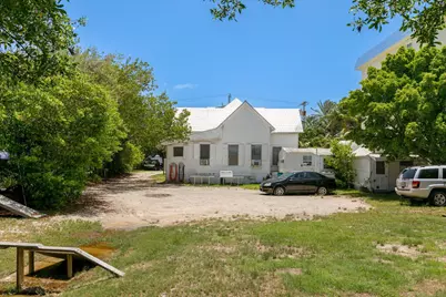 901 Eisenhower Drive, Key West, FL 33040 - Photo 23