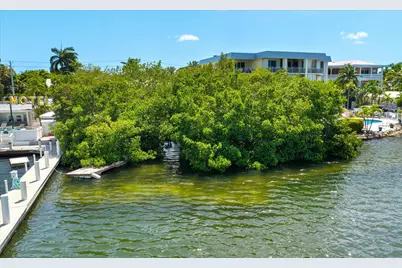 901 Eisenhower Drive, Key West, FL 33040 - Photo 37