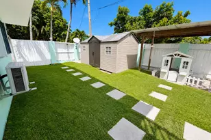 322 3rd Rd, Key Largo, FL 33037 - Photo 9