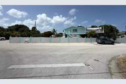 322 3rd Road, Key Largo, FL 33037 - Photo 3