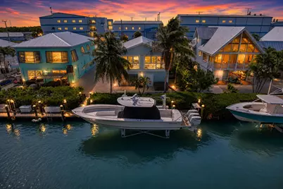 319 Sombrero Beach Road #2, Marathon, FL 33050 - Photo 1