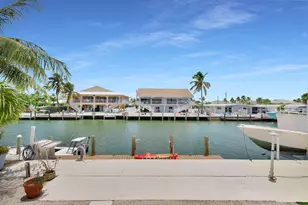 350 11th St, Key Colony, FL 33051 - Photo 21