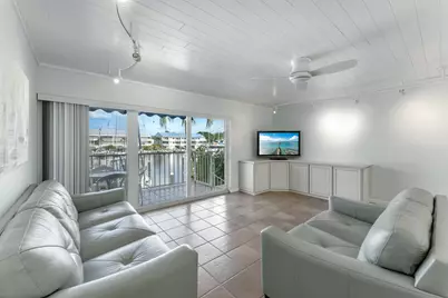 96 Avenue C #3 & Slip A-15, Marathon, FL 33050 - Photo 11