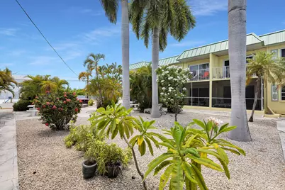 107 Avenue D #APT 201, Marathon, FL 33050 - Photo 7
