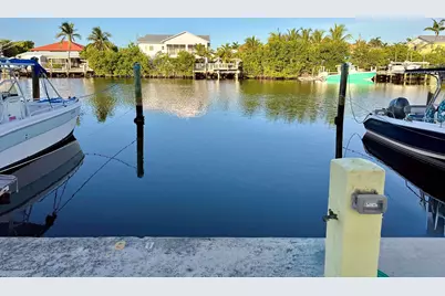 107 Avenue D #APT 201, Marathon, FL 33050 - Photo 25
