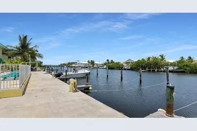 107 Avenue D #APT 201, Marathon, FL 33050 - Photo 5