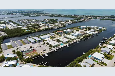 107 Avenue D #APT 201, Marathon, FL 33050 - Photo 9