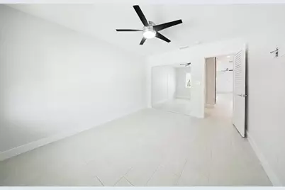138 N Indies Drive #B, Duck Key, FL 33050 - Photo 27