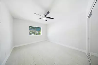 138 N Indies Drive #B, Duck Key, FL 33050 - Photo 25