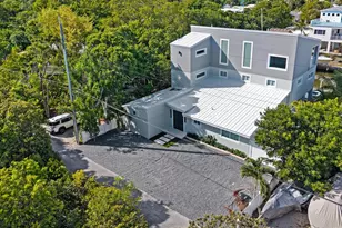 8 Poisonwood Rd, Key Largo, FL 33037 - Photo 13