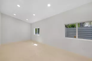 8 Poisonwood Rd, Key Largo, FL 33037 - Photo 17
