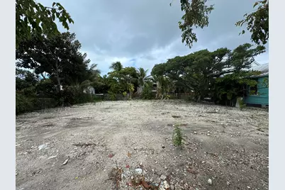 1513 Seminary Street, Key West, FL 33040 - Photo 1