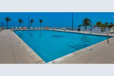 10877 Overseas Highway #APT 112, Marathon, FL 33050 - Photo 3
