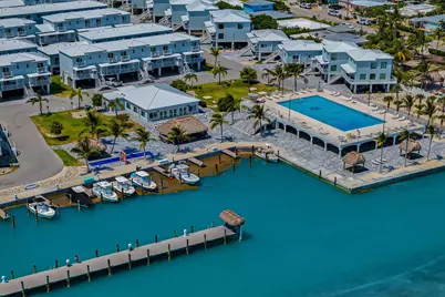 10877 Overseas Highway #APT 112, Marathon, FL 33050 - Photo 7