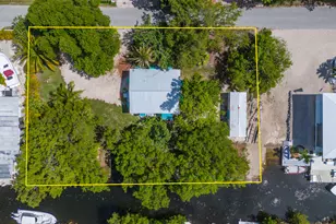 30881 Witters Ln, Big Pine Key, FL 33043 - Photo 3
