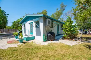 30881 Witters Ln, Big Pine Key, FL 33043 - Photo 5