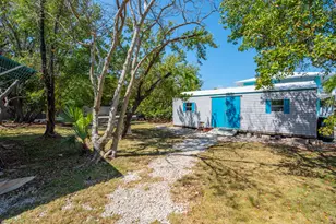 30881 Witters Ln, Big Pine Key, FL 33043 - Photo 23
