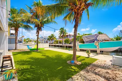 401 Coral Avenue, Ramrod Key, FL 33042 - Photo 37