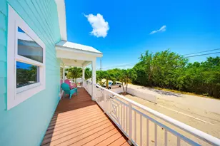 401 Coral Ave, Ramrod Key, FL 33042 - Photo 25
