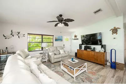 17183 W Green Turtle Lane, Sugarloaf Key, FL 33042 - Photo 9