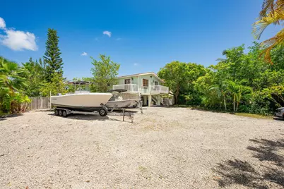 17183 W Green Turtle Lane, Sugarloaf Key, FL 33042 - Photo 31