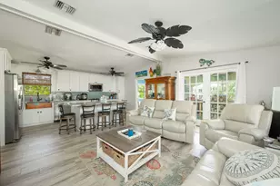 17183 W Green Turtle Ln, Sugarloaf Key, FL 33042 - Photo 7