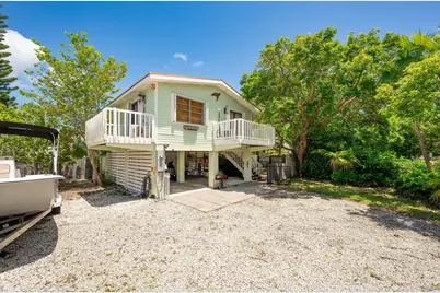 17183 W Green Turtle Lane, Sugarloaf Key, FL 33042 - Photo 11