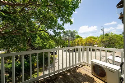 17183 W Green Turtle Lane, Sugarloaf Key, FL 33042 - Photo 19