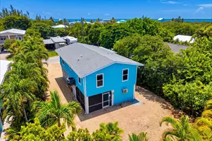 31118 Ave I, Big Pine Key, FL 33043 - Photo 3