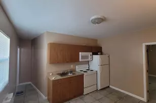 195 Gardenia St, Plantation Key, FL 33070 - Photo 3