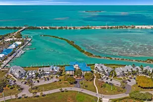 4402 Marina Villa Dr, Duck Key, FL 33050 - Photo 51
