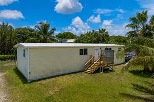 31368 Avenue E, Big Pine Key, FL 33043 - Photo 3