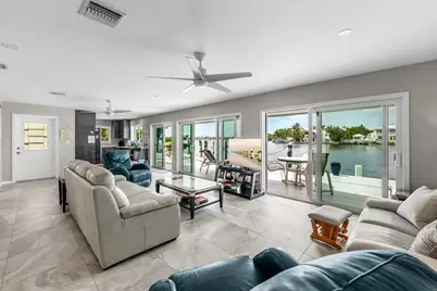 800 11th Street, Key Colony, FL 33051 - Photo 5