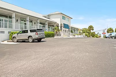 10095 Overseas Highway #Unit 10005 + 10055, Marathon, FL 33050 - Photo 7