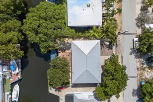 123 Peace Ave, Key Largo, FL 33070 - Photo 9