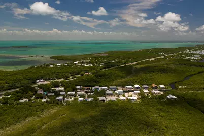 140 Dove Avenue, Key Largo, FL 33070 - Photo 15