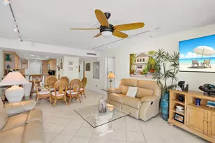 201 E Ocean Dr, Key Colony, FL 33051 - Photo 29
