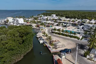 325 Calusa St, Key Largo, FL 33037 - Photo 27