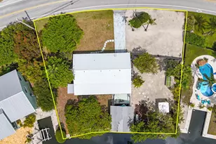 1817 Watson Blvd, Big Pine Key, FL 33043 - Photo 3