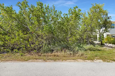 108 Santa Barbara, Marathon, FL 33050 - Photo 11