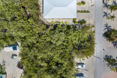 108 Santa Barbara, Marathon, FL 33050 - Photo 3
