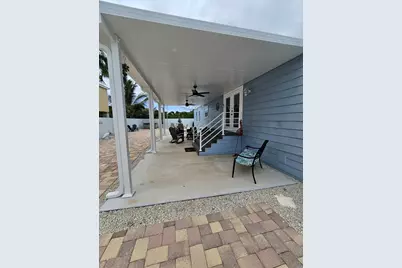 200 Buttonwood Avenue, Key Largo, FL 33037 - Photo 3